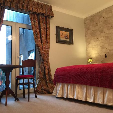 O Donovans Hotel クロナキルティ エクステリア 写真