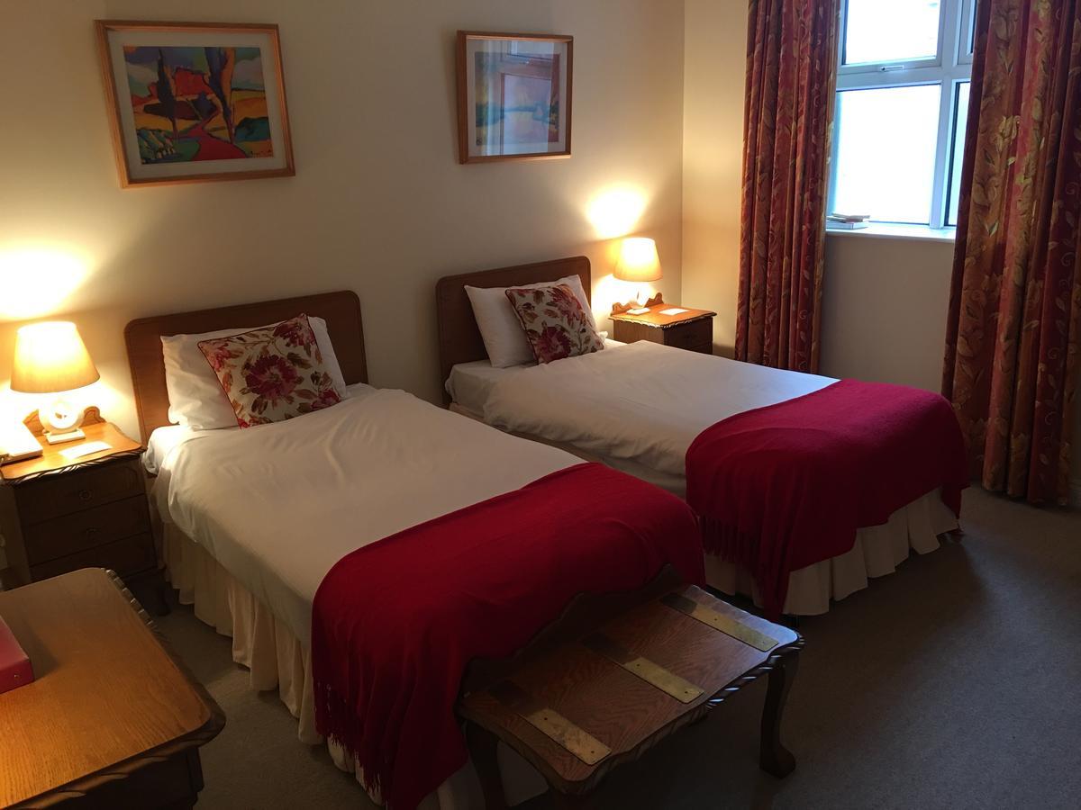 O Donovans Hotel クロナキルティ エクステリア 写真